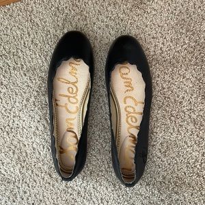 Black flats